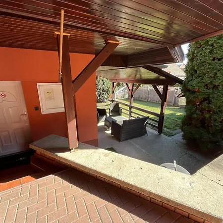 Gyogygoedoer Vendeghaz