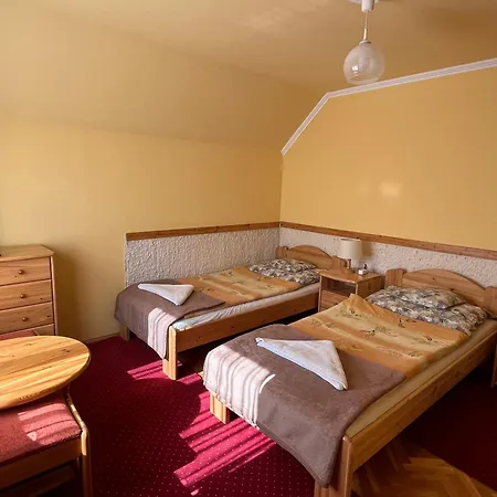 Gyogygoedoer Vendeghaz Gasthof 3*