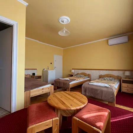 Gyogygoedoer Vendeghaz