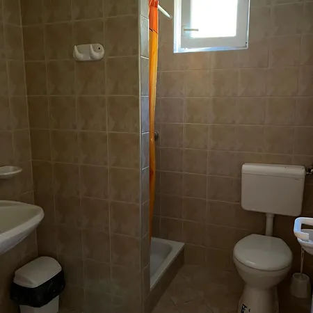 Gasthof Gyogygoedoer Vendeghaz Szekszárd