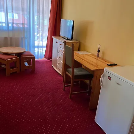 Gyogygoedoer Vendeghaz 3*