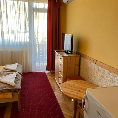 Gyogygoedoer Vendeghaz Penzion Szekszárd